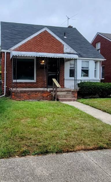 Main picture of 18251 Washburn St