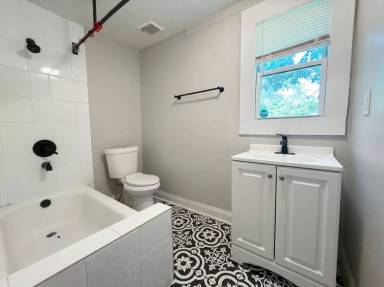 Main picture of 3432 Radford Rd