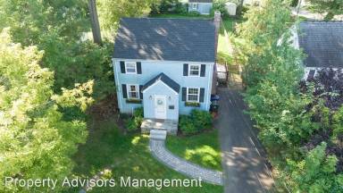 Main picture of 77 Saint Augustine St
