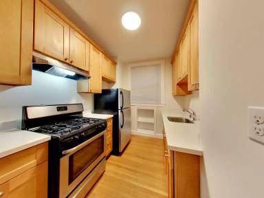 Main picture of 466-70 14th Street Apartments