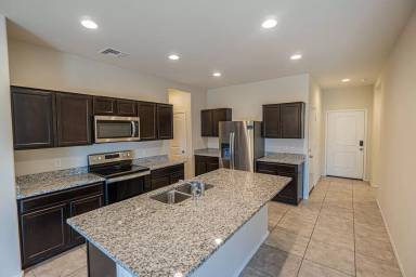 Main picture of 1258 E Eric Pl