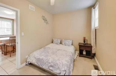 Main picture of 4540 N Mulligan Ave