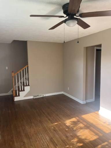Main picture of 398 Radcliffe Rd