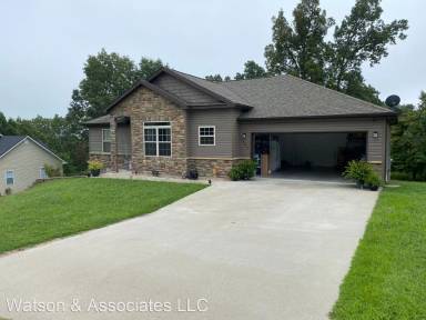 Main picture of 19247 Logan Ln