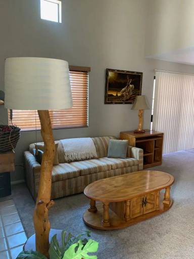 Main picture of 1964 Las Palmas Ln
