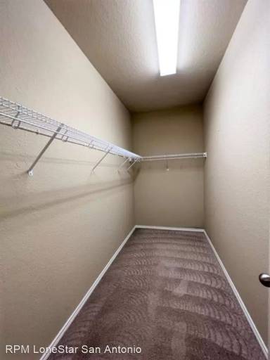 Main picture of 5719 Abiding Way