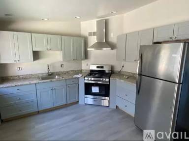 Main picture of 5557 Tunitas Ave