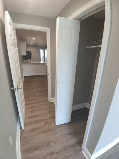 Main picture of 3221 Noble St