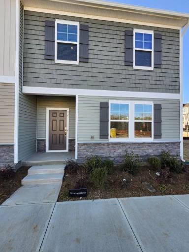 Main picture of 923 Highland Trace Dr