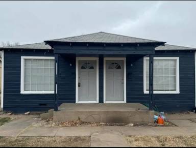 Main picture of 1610 S Ong St