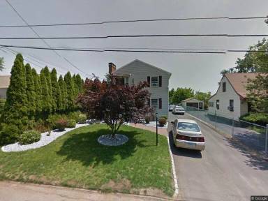 Main picture of 28 Benson St