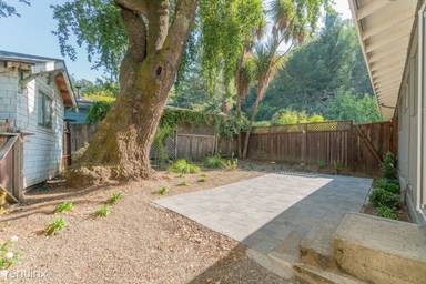 Main picture of 162 Meernaa Ave