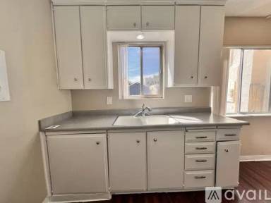 Main picture of 316 Gladys Ave