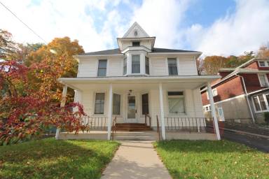 Main picture of 11 West St - 2