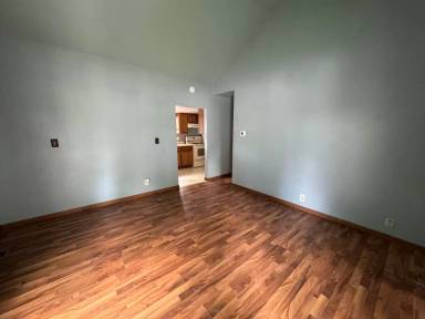 Main picture of 1923 Savannah Ave