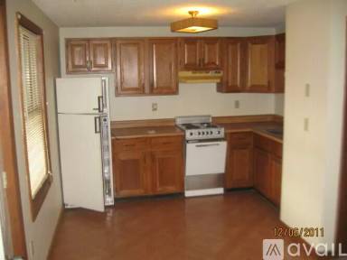Main picture of 69 Pinkham Rd