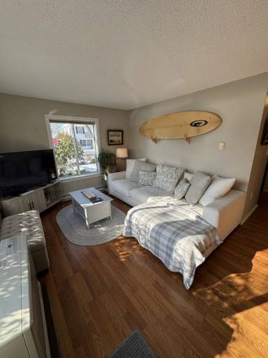 Main picture of 18 Ocean St