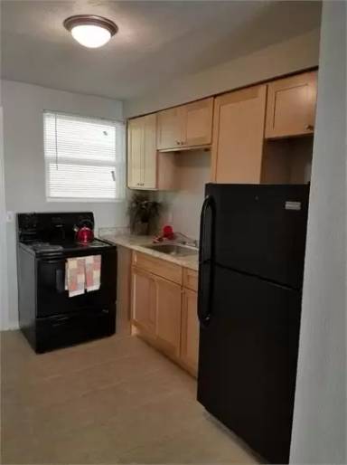 Main picture of 3715 Almeda St