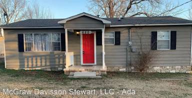 Main picture of 620 S Main St