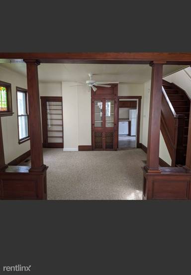 Main picture of 809 E Market St