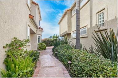 Main picture of 21 Saint Michael