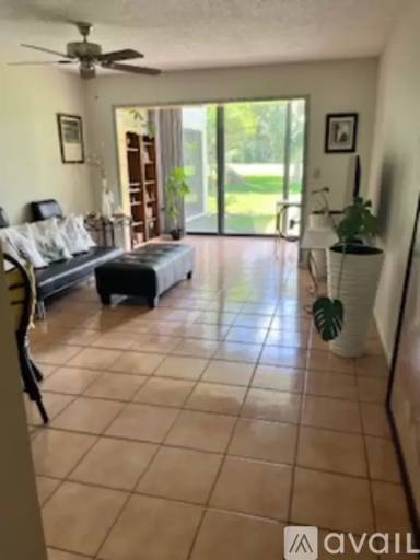 Main picture of 4512 Longwater Chase