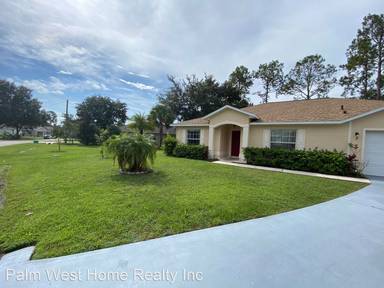 Main picture of 2 White Horse Ln