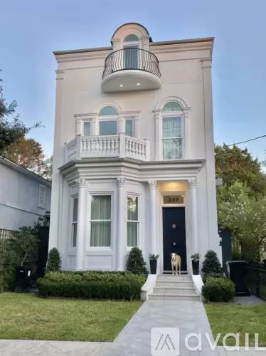 Main picture of 249 Walnut St