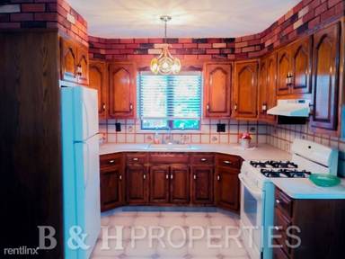 Main picture of 364 Avenue O