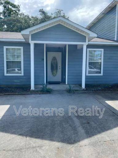 Main picture of 18 Grand Lido