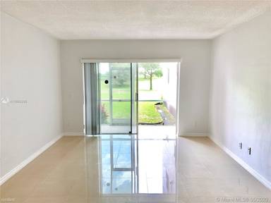 Main picture of 2491 SW 82nd Ave