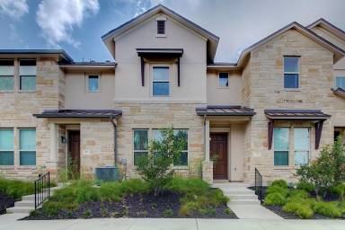 Main picture of Lakeline Center