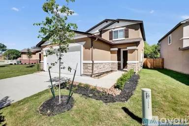 Main picture of 10230 Relic Oaks