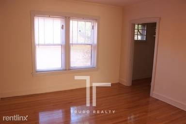 Main picture of 1133 Oak Ave