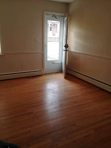 Main picture of 3145 Main St