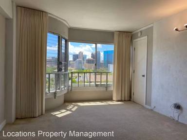 Main picture of 410 Magellan Ave