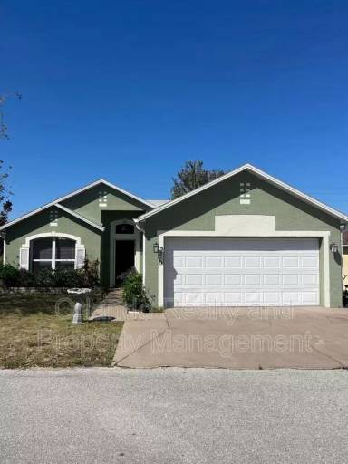 Main picture of 256 Walleye Dr