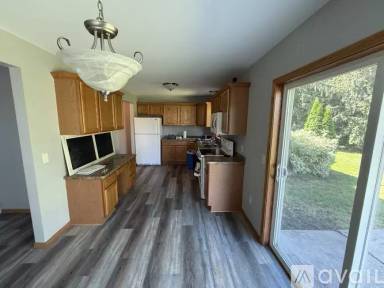 Main picture of 6725 Wolf Hollow Rd