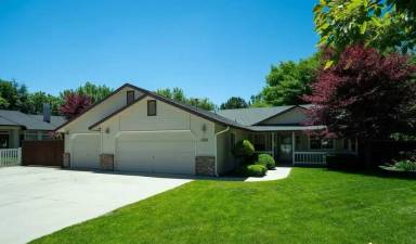 Main picture of 1221 N Cherry Creek Pl