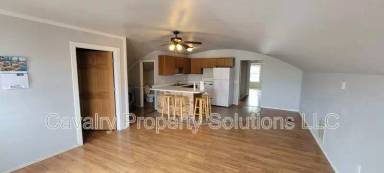 Main picture of 3947 E Calvary Rd