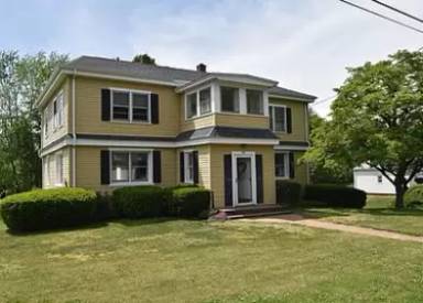 Main picture of 151 Orchard St