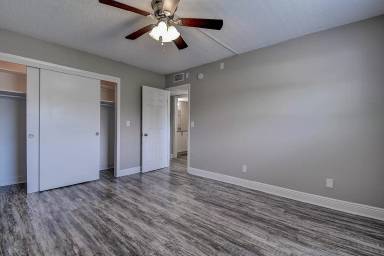 Main picture of Mountain View Apartments