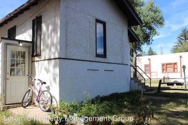 Main picture of 712 E Flint St