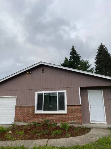 Main picture of 122 E 54th St