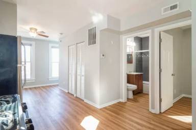 Main picture of 1437 N Cleaver St