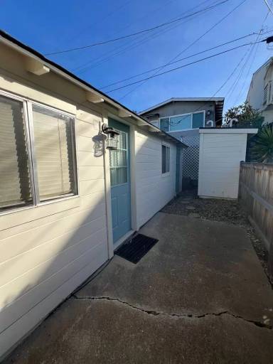 Main picture of 2787 Orville Ave