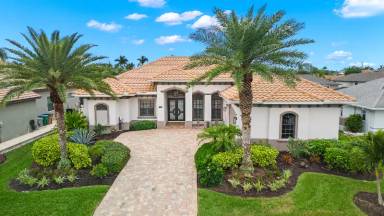 Main picture of 2546 SW 38th St