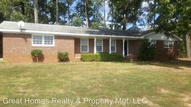 Main picture of 2441 Kennesaw Due West Rd NW