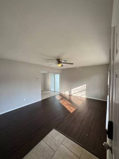 Main picture of 10 Langdon Ct