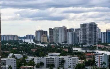 Main picture of Hemisphers condo